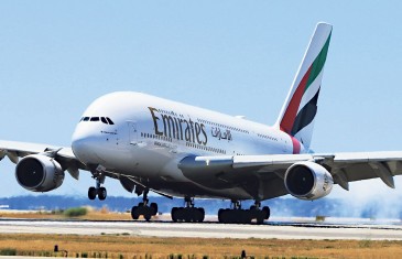 La compagnie aérienne Emirates recrute des pilotes à Montréal