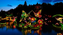 Les Jardins de lumière 2024 à Montréal du 30 août au 31 octobre au Jardin botanique