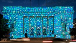 À voir: la spectaculaire façade du Musée des beaux-arts de Montréal